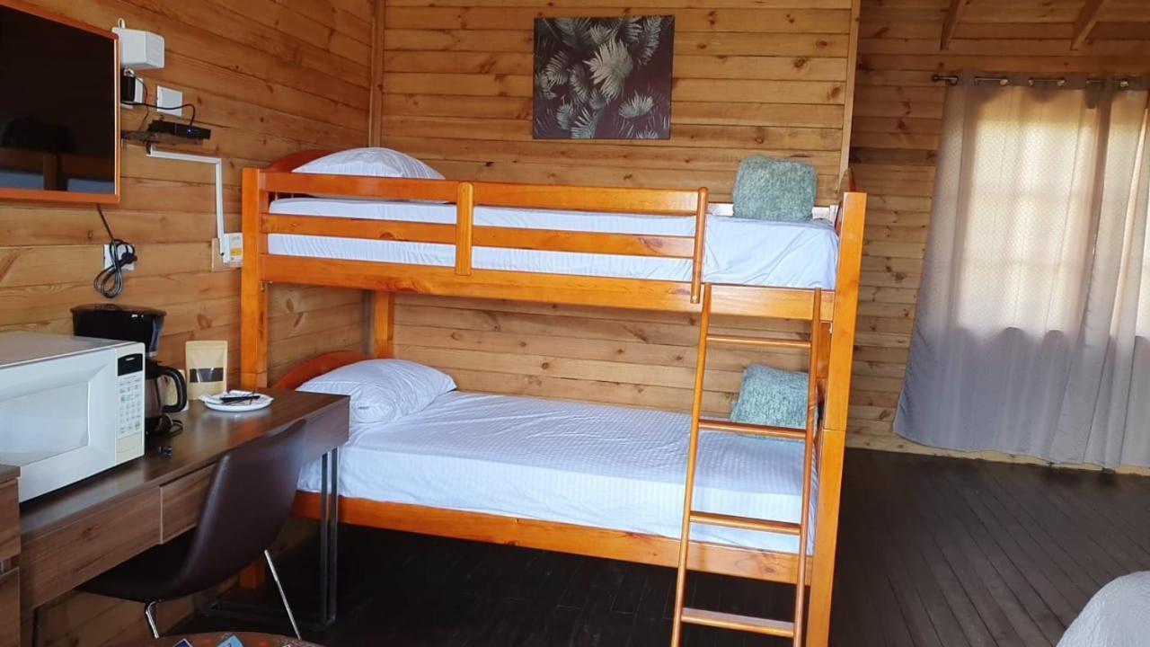 Hotel Cabanas Y Mirador Secret Garden Cr 카르타고 외부 사진